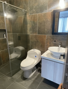 Casa inteligente para estrenar, todas las comodidades en el 💚corazón del eje cafetero, a 25 min de pereira y 45 de armenia.