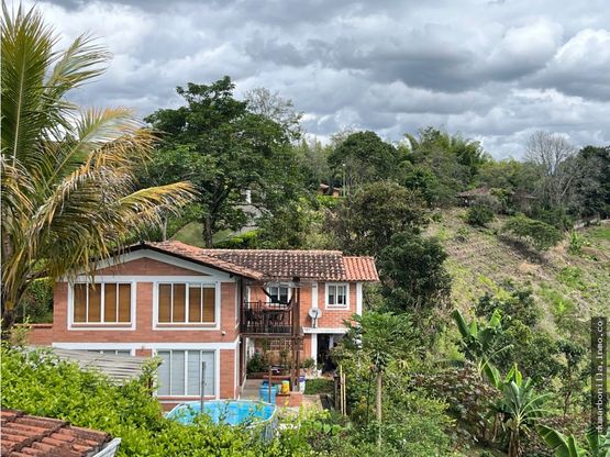 VENTA DE CASA CAMPESTRE VEREDA 3 PUERTAS