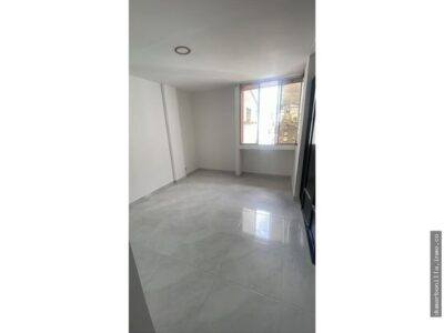 VENTA DE APARTAMENTO EN LA CIRCUNVALAR