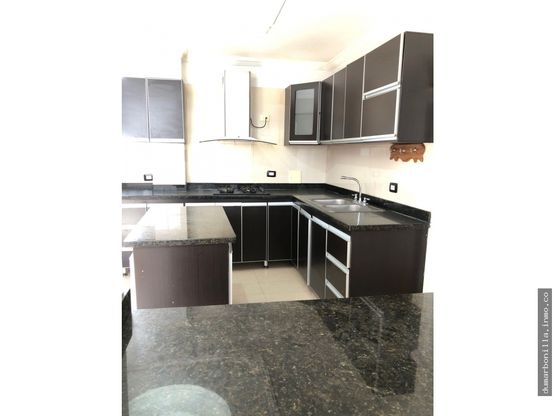 SE VENDE APARTAMENTO EDIFICIO ANDROS