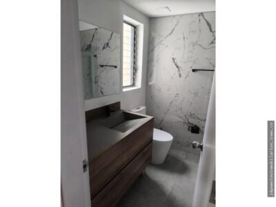 SE VENDEAPARTAMENTO EDIFICIO OPORTICO