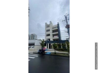 SE VENDEAPARTAMENTO EDIFICIO OPORTICO