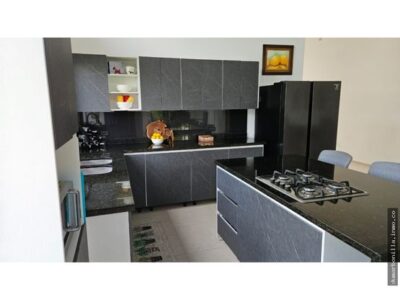 VENTA DE CASA CAMPESTRE EN LA SIERRA