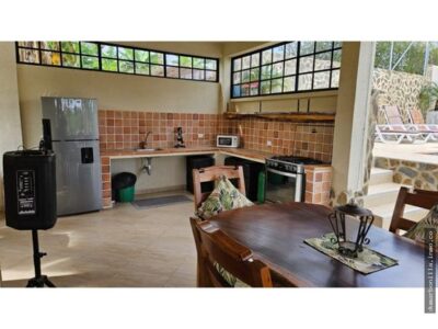 VENTA DE CASA CAMPESTRE EN LA SIERRA