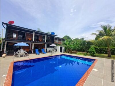 VENTA DE CASA CAMPESTRE AH 15 MINUTOS DE VITERBO