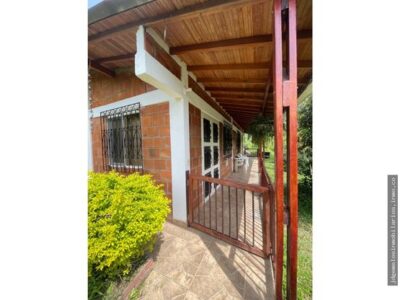 VENTA DE CASA CAMPESTRE VEREDA LA CARMELITA