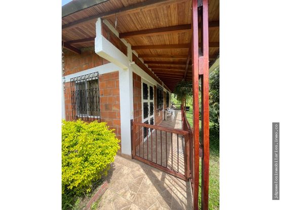 VENTA DE CASA CAMPESTRE VEREDA LA CARMELITA