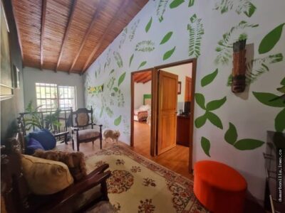 VENTA DE CASA CAMPESTRE AH 15 MINUTOS DE VITERBO