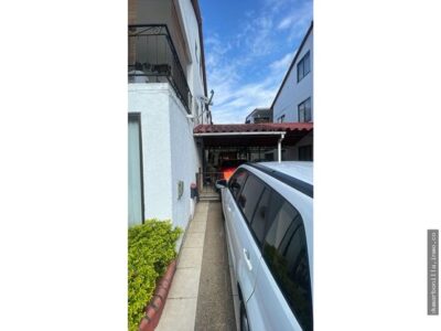 VENTA DE CASA EN CONJUNTO BOSQUES DE SANTA ELENA PEREIRA