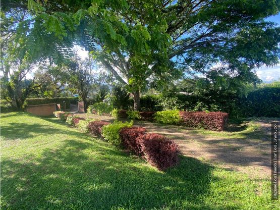 VENTA DE CASA CAMPESTRE VEREDA LA CARMELITA