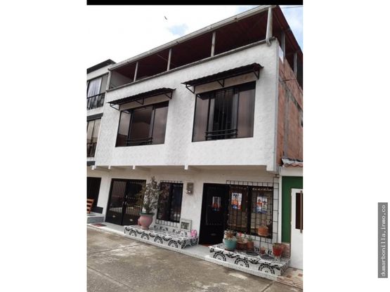 VENTA CASA EN SANTA MONICA DOSQUEBRADAS