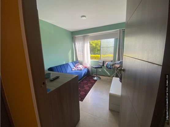 SE VENDE APARTAMENTO