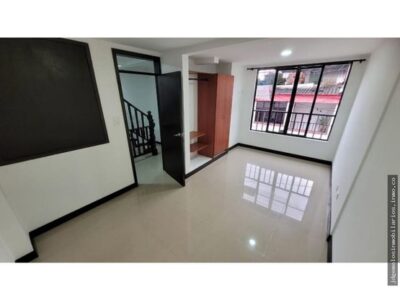 VENTA DE CASA PARQUE INDUSTRIAL