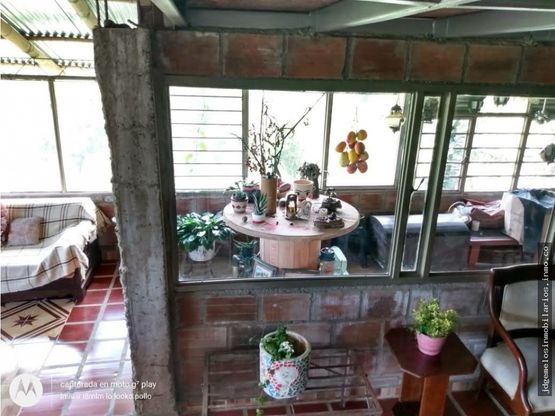 VENTA DE HOSTAL VEREDA PLANADAS