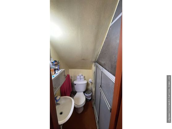 VENTA DE CASA BARRIO LIMONAR