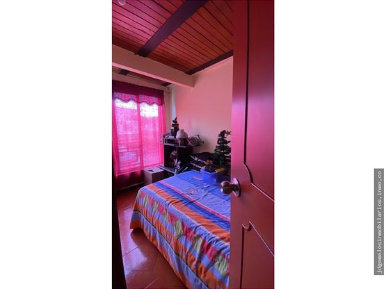 VENTA DE CASA BARRIO LIMONAR