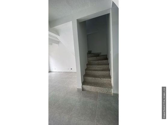 VENTA DE CASA BARRIO VALHER