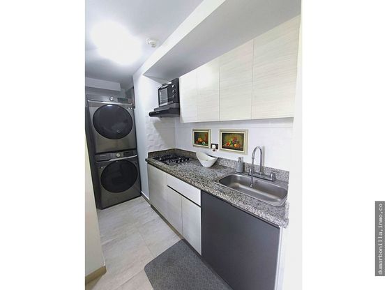 VENTA DE APARTAMENTO EN MARAYA