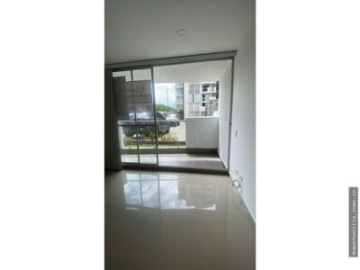 VENTA DE APARTAMENTO EDIFICIO METROPOLITAN