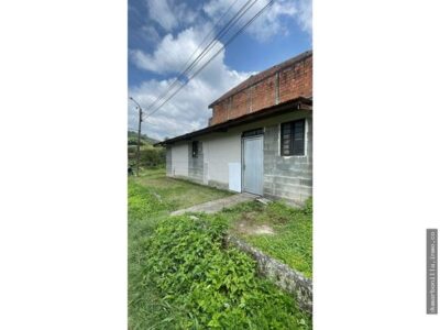 VENTA DE CASA LOTE EN SANTA ROSA