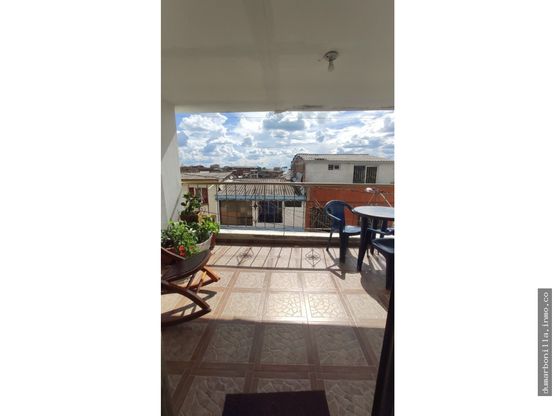 VENTA DE CASA AURORA ALTA