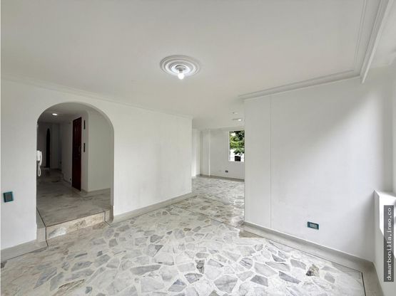 VENTA DE APARTAMENTO EDIFICIO PALOMAR