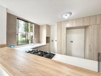 VENTA DE APARTAMENTO EDIFICIO PALOMAR