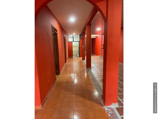 VENTA DE CASA EN LA CAPILLA