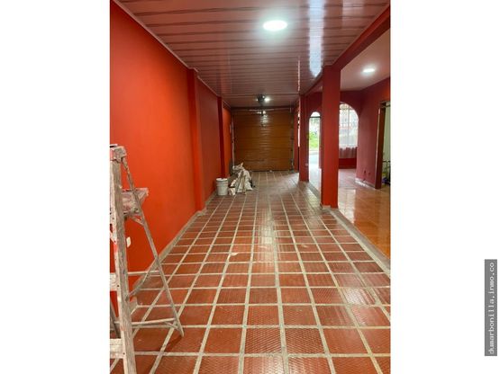 VENTA DE CASA EN LA CAPILLA