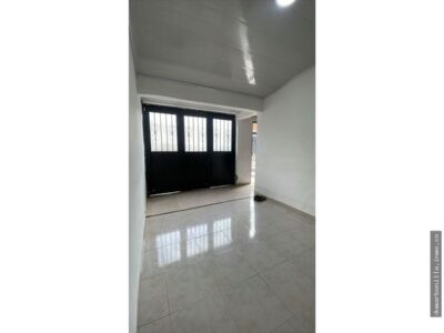 VENTA DE CASA EN KENEDY