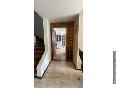 VENTA DE APARTAMENTO EDIFICIO LOS ROBLES