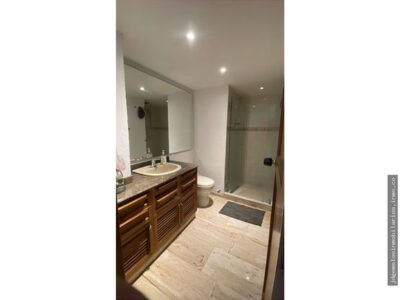 VENTA DE APARTAMENTO EDIFICIO LOS ROBLES