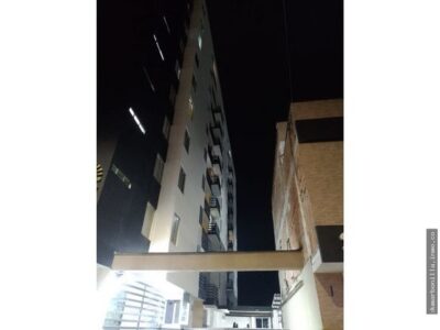 VENTA DE APARTAMENTO EN CAMANBU