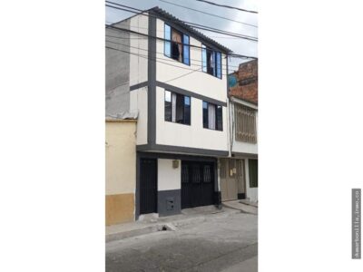 VENTA DE CASA BARRIO LOS NARANJOS